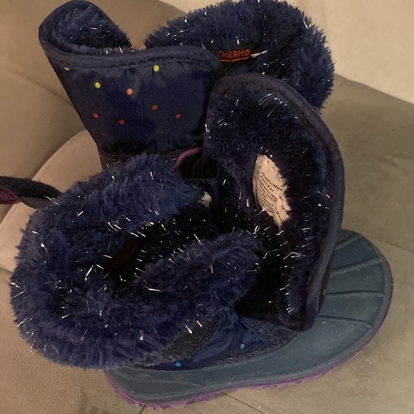 Snow boots- toddler. Cat & Jack Thermolite.  Barely worn, fun purple sparkly - Picture 7 of 10